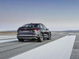 Audi e-tron S Sportback 2020 года  (WW)